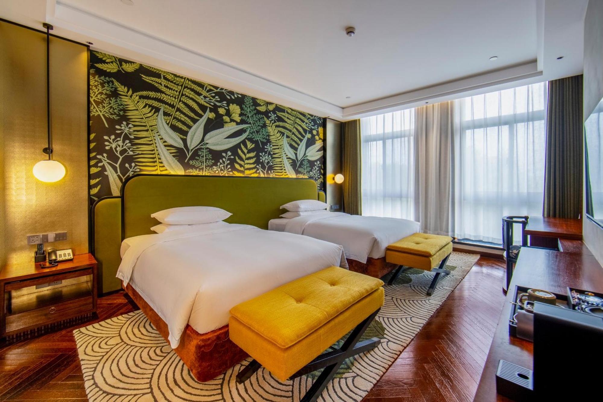 Hotel Fondney Necc Hongqiao Airport T2 5*