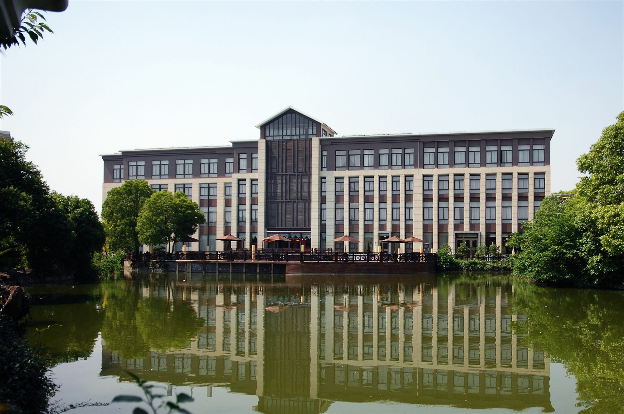 Hotel Fondney Necc Hongqiao Airport T2 5*